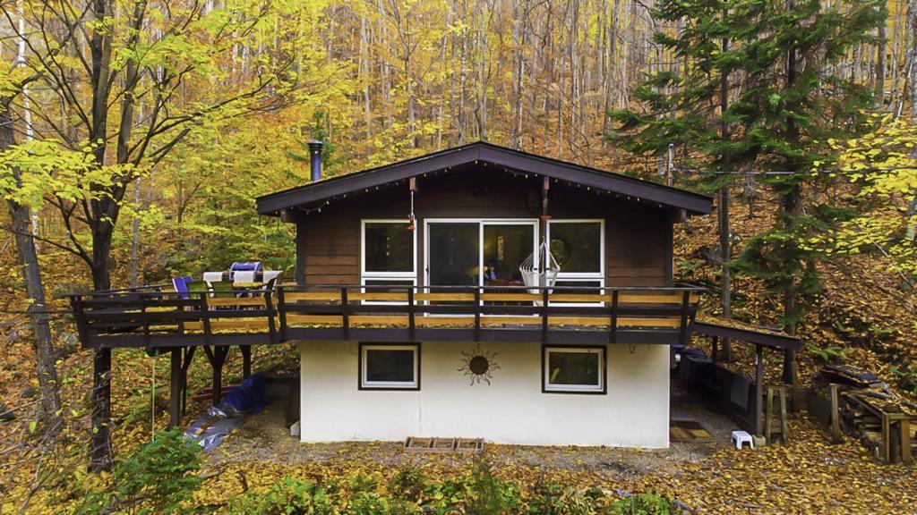 Chalet Dans Les Arbres. 3 Ch. /Trees House 3Bdr Lac Sainte-Marie Exterior foto